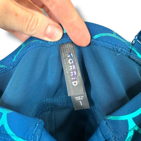 Torrid NWOT Mermaid Scales Blue Wireless Slim Fix Lattice One-Piece Swimsuit - Picture 13 of 14